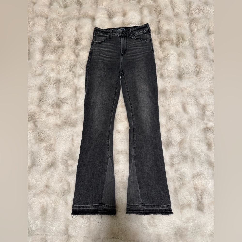 Abercrombie & Fitch Women's Black Flare Crop Jeans, Size 24